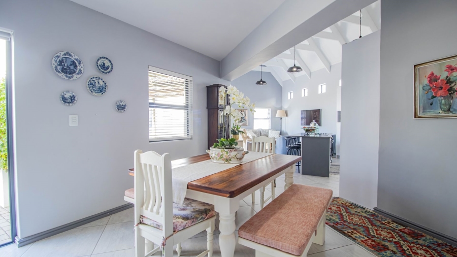 3 Bedroom Property for Sale in Jacobsbaai Western Cape